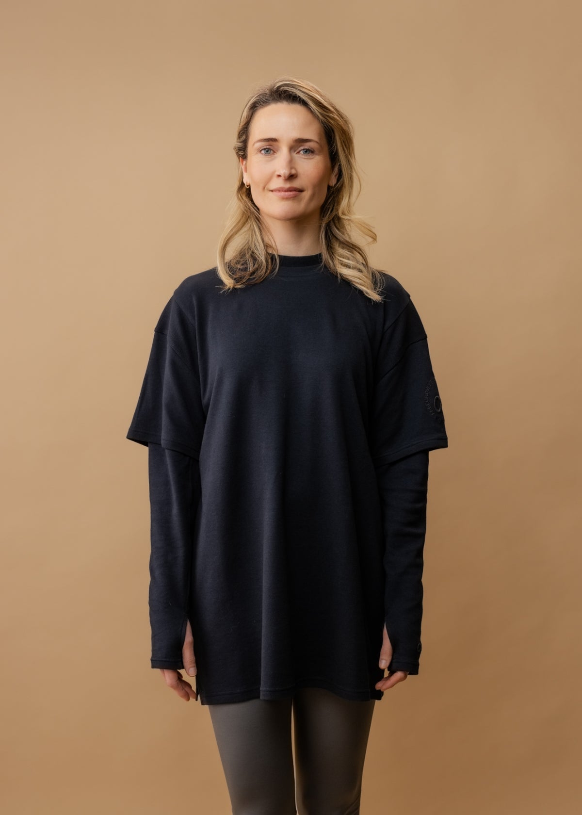 AMARA | Black