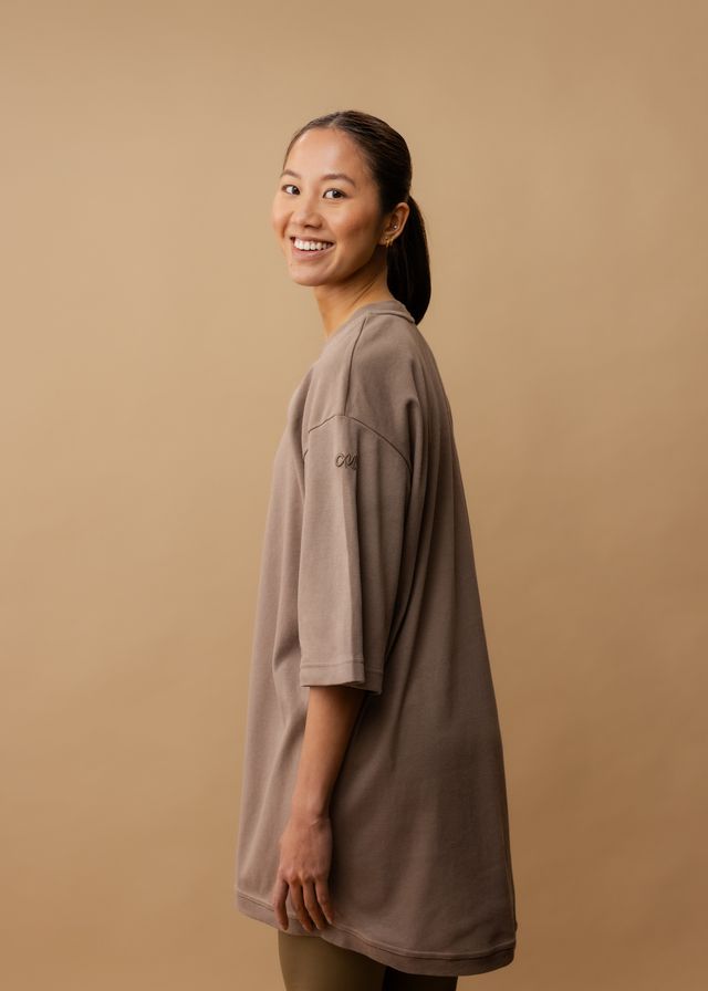 HUDA | Warm Taupe