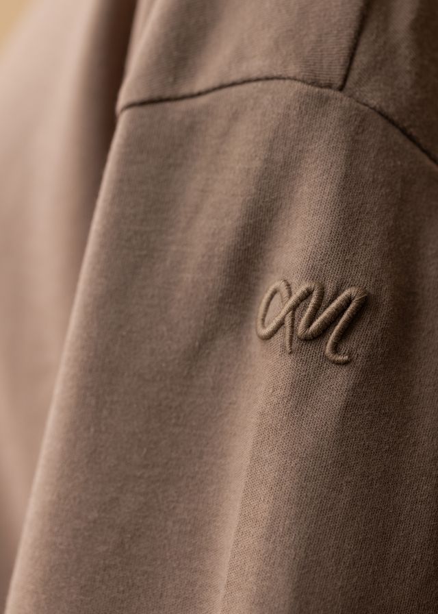 HUDA | Warm Taupe