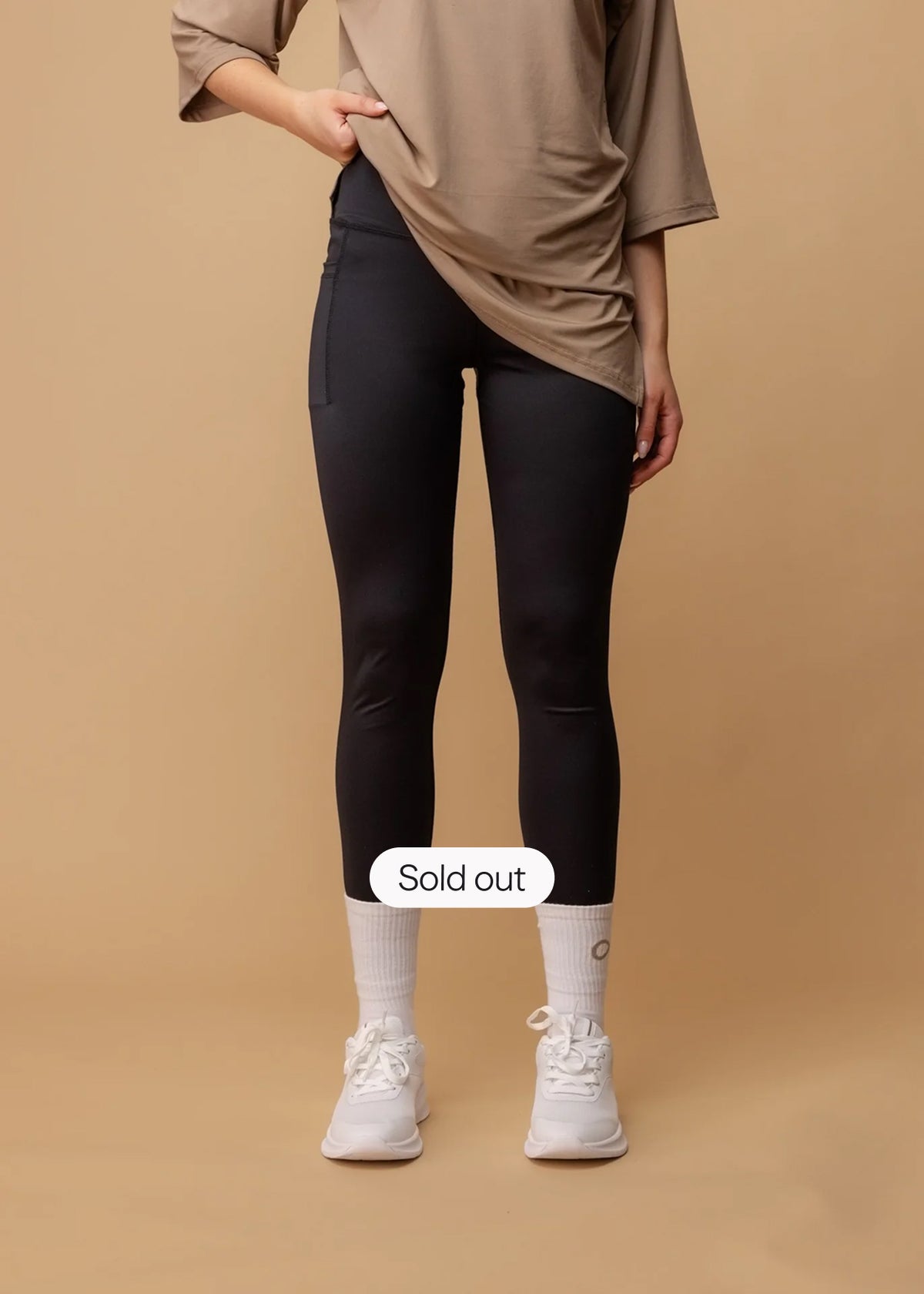 LAYLA | Black