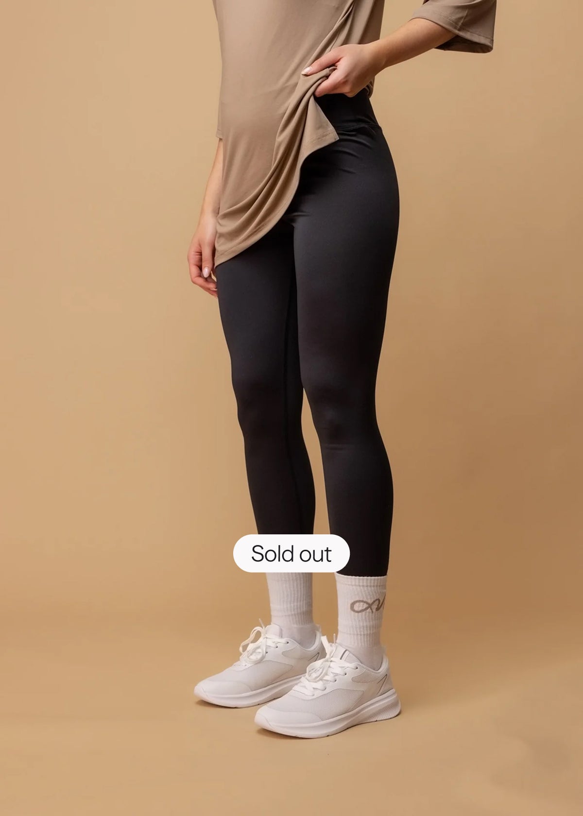 LAYLA | Black