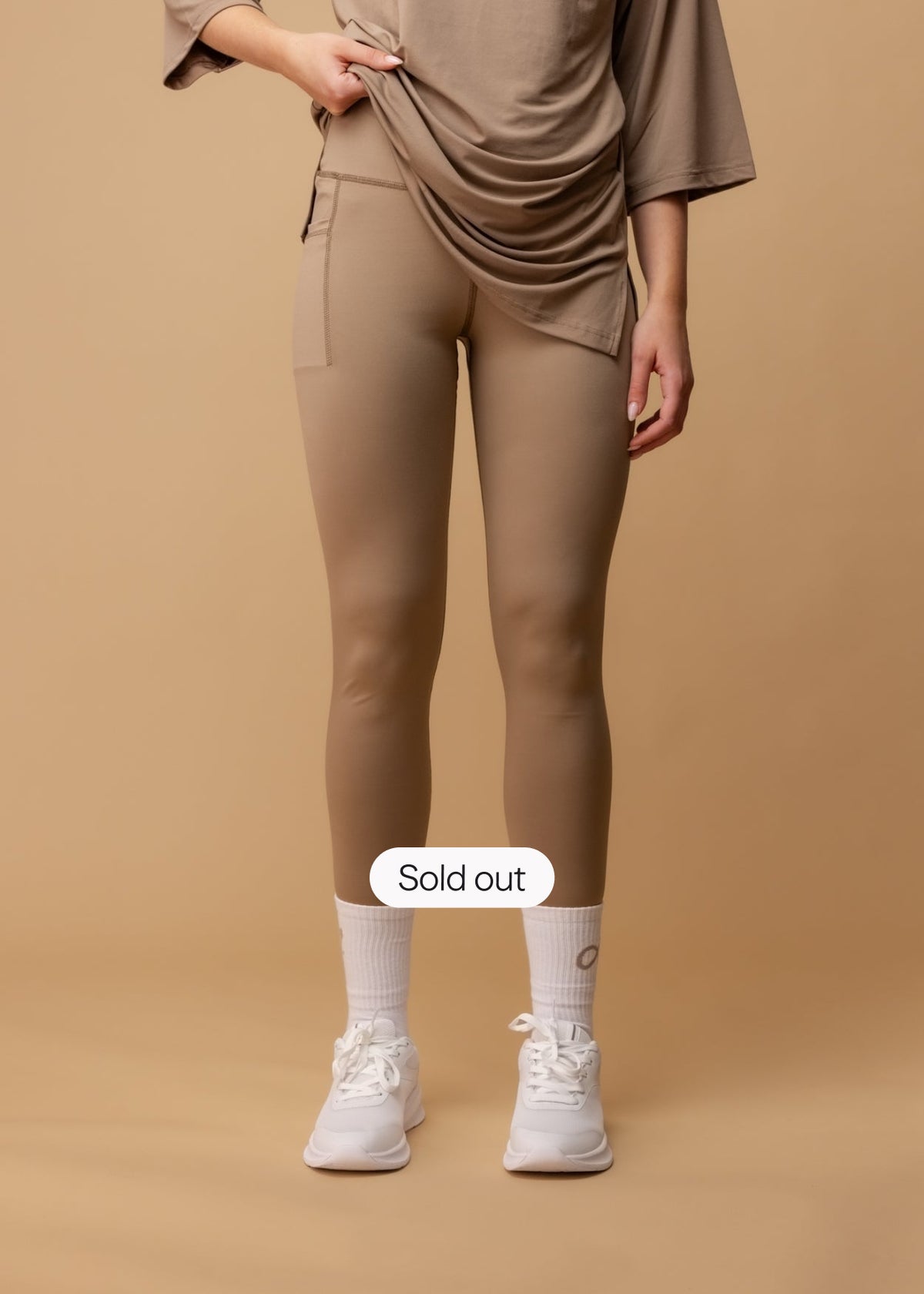 LAYLA | Warm Taupe