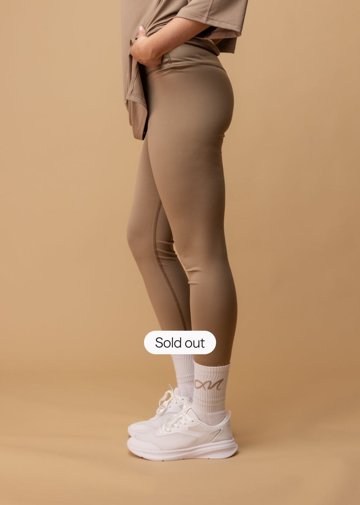 LAYLA | Warm Taupe